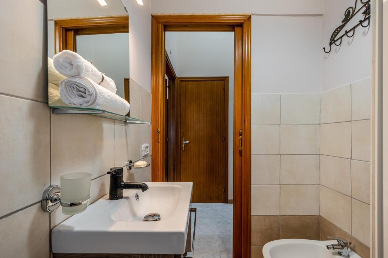 Catania Central And Comfy Apartments 외부 사진